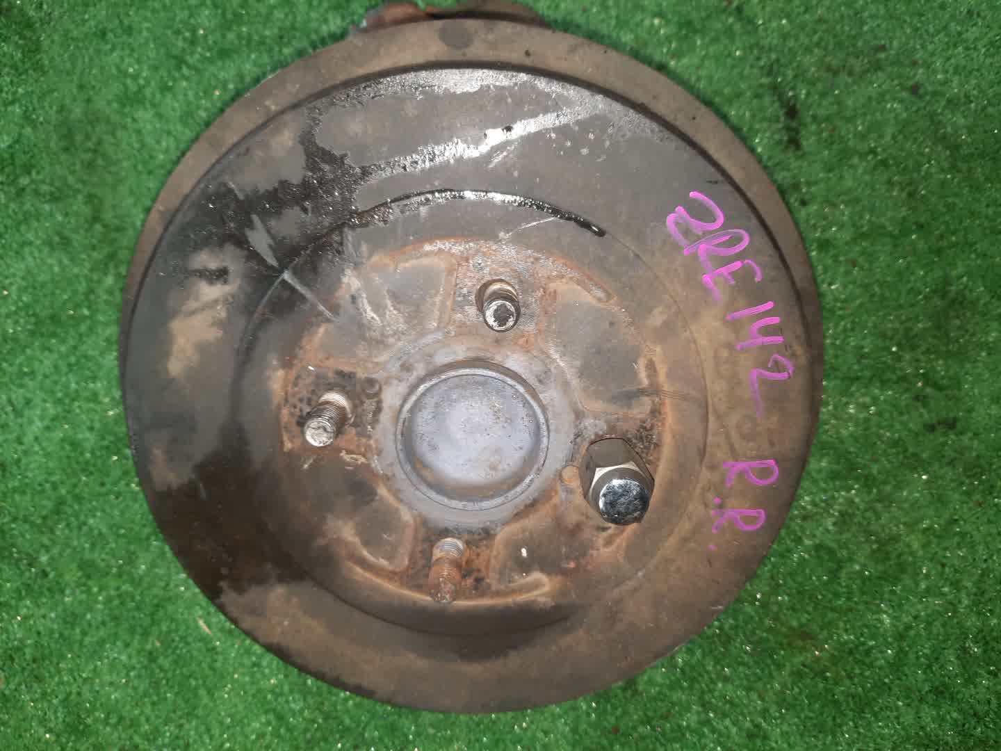 Ступица правая задняя TOYOTA AXIO, COROLLA FIELDER, COROLLA  AXIO, FIELDER NZE141, ZRE142, ZRE142G, NZE141G 1NZ-FE, 2ZR-FAE, 2ZR-FE 1 ракурс