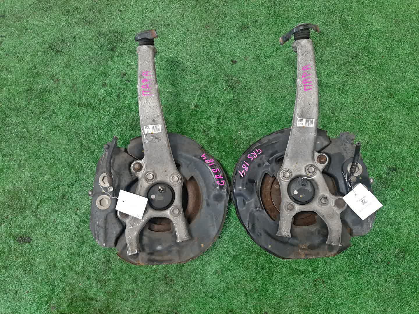 Ступица левая передняя TOYOTA CROWN, GS350, GS300, GS430, GS460, GS450H GRS184, GRS191, GRS196, GRS190, UZS190, URS190, GWS191 2GR-FSE, 3GR-FSE, 3UZ-FE, 1UR-FSE 2 ракурс Ступица левая передняя TOYOTA CROWN, GS350, GS300, GS430, GS460, GS450H GRS184, GRS191, GRS196, GRS190, UZS190, URS190, GWS191 2GR-FSE, 3GR-FSE, 3UZ-FE, 1UR-FSE 2 ракурс