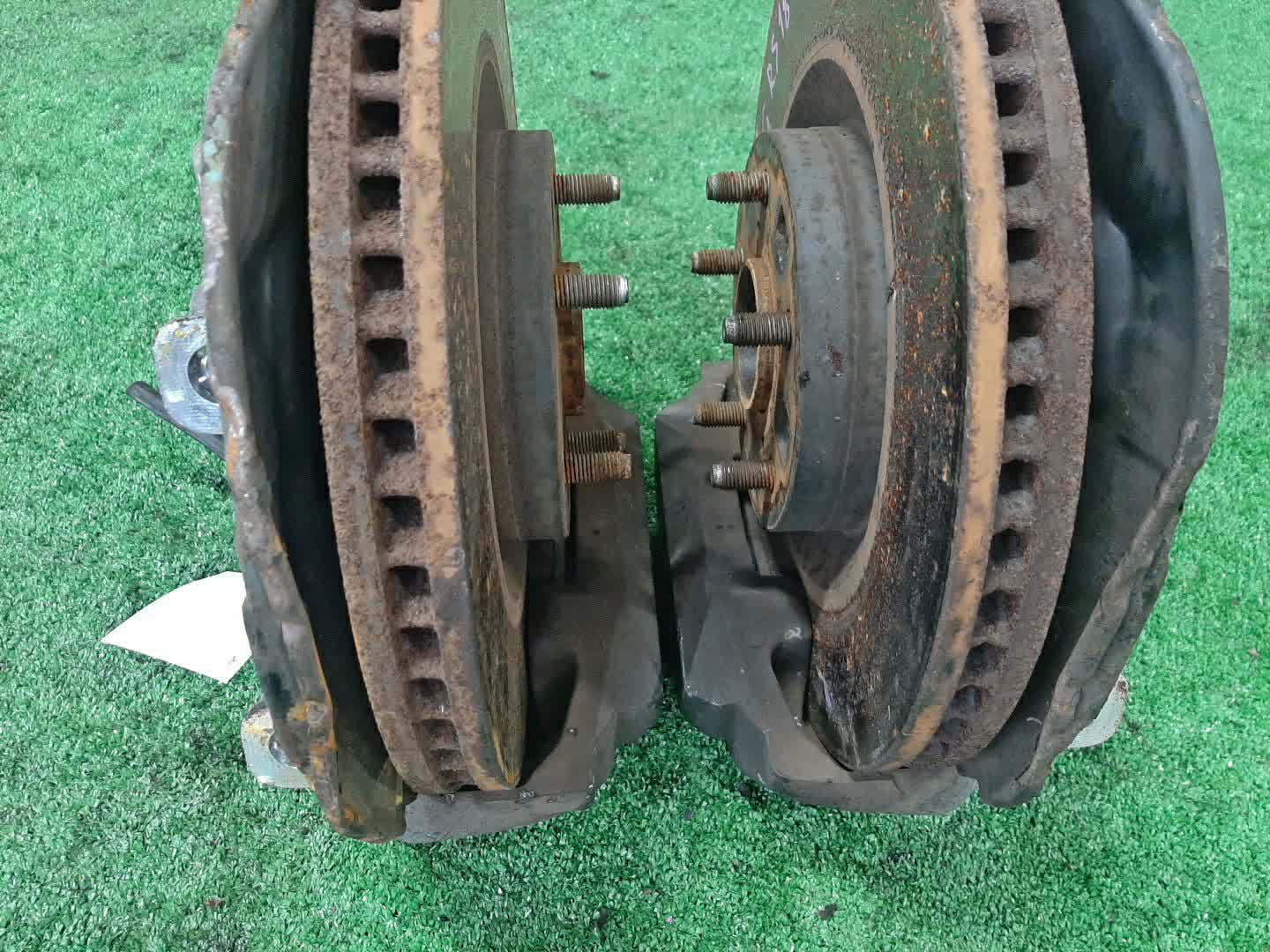 Ступица левая передняя TOYOTA CROWN, GS350, GS300, GS430, GS460, GS450H GRS184, GRS191, GRS196, GRS190, UZS190, URS190, GWS191 2GR-FSE, 3GR-FSE, 3UZ-FE, 1UR-FSE 3 ракурс