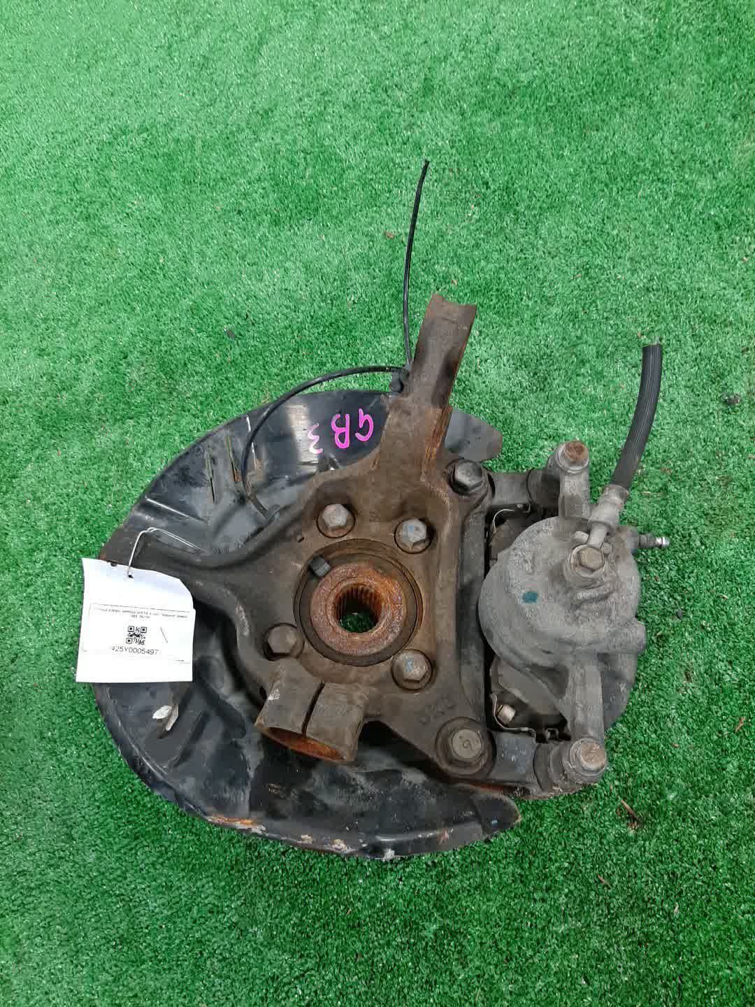 Ступица правая передняя SUBARU IMPREZA GP3 FB16 3 ракурс