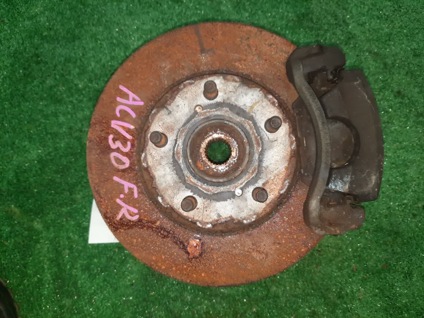 Ступица правая передняя TOYOTA CAMRY ACV30 2AZ-FE 1 ракурс