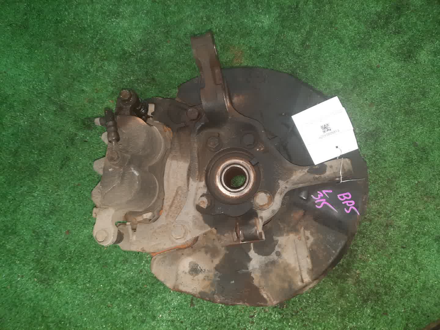 Ступица левая передняя SUBARU LEGACY, OUTBACK, LEGACY B4 BL5, BP5, BPE, BLE, BL9, BP9 EJ20DE, EJ20T, EJ20E, EZ30DE, EJ25E 2 ракурс