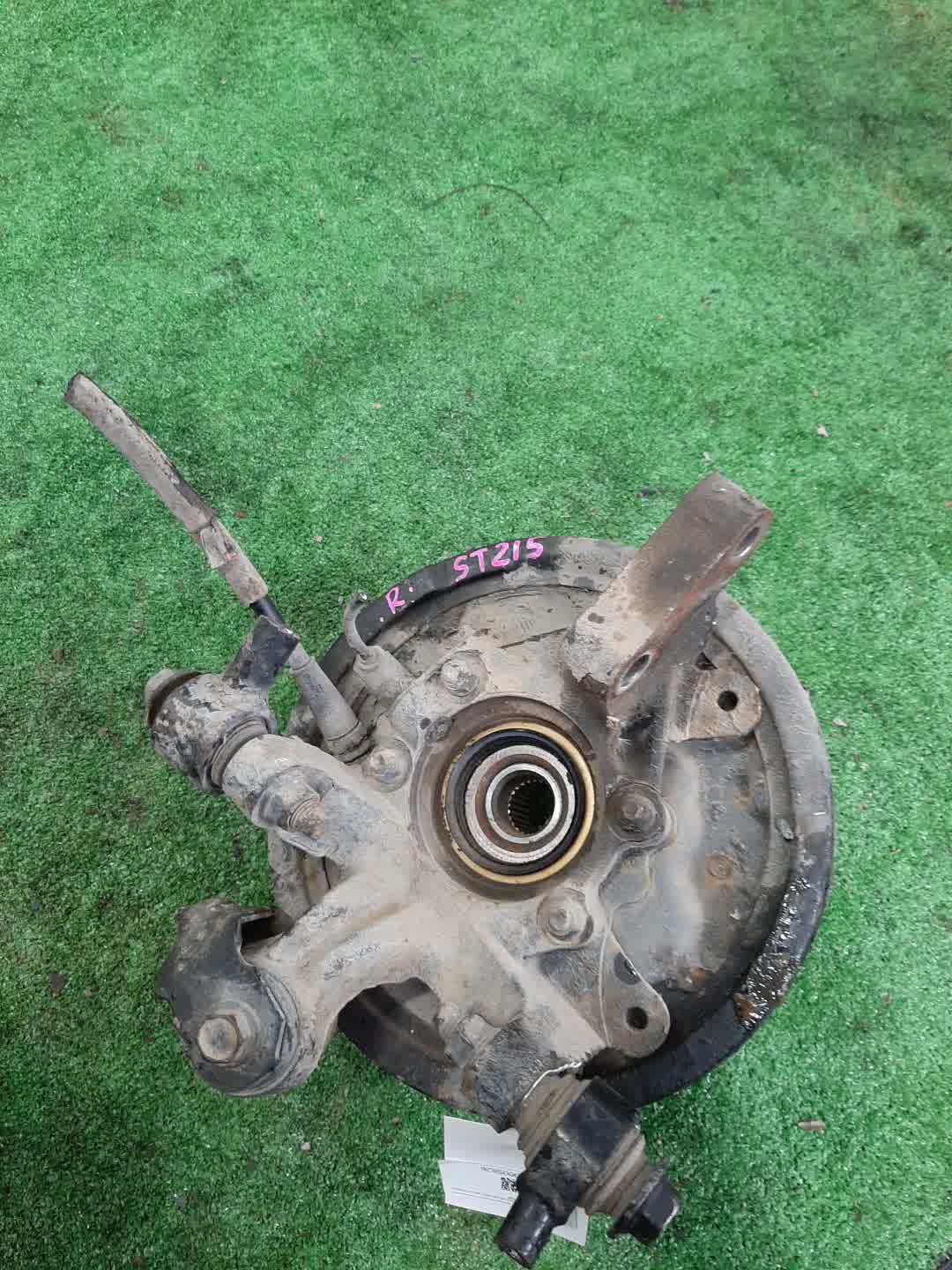 Ступица правая задняя TOYOTA CALDINA, CARINA, CORONA, CORONA PREMIO ST215G, ST215, ST195G, ST195, CT195, CT215, CT216 3S-FE, 2C, 2C-T, 3C-TE 2 ракурс