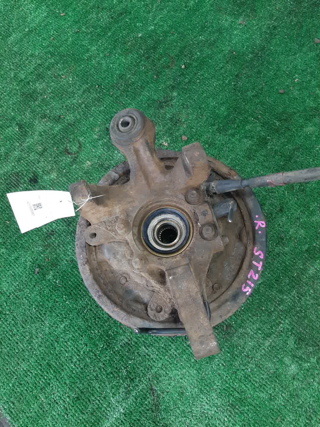Ступица правая задняя TOYOTA CALDINA, CARINA, CORONA, CORONA PREMIO ST215G, ST215, ST195G, ST195, CT195, CT215, CT216 3S-FE, 2C, 2C-T, 3C-TE 2 ракурс