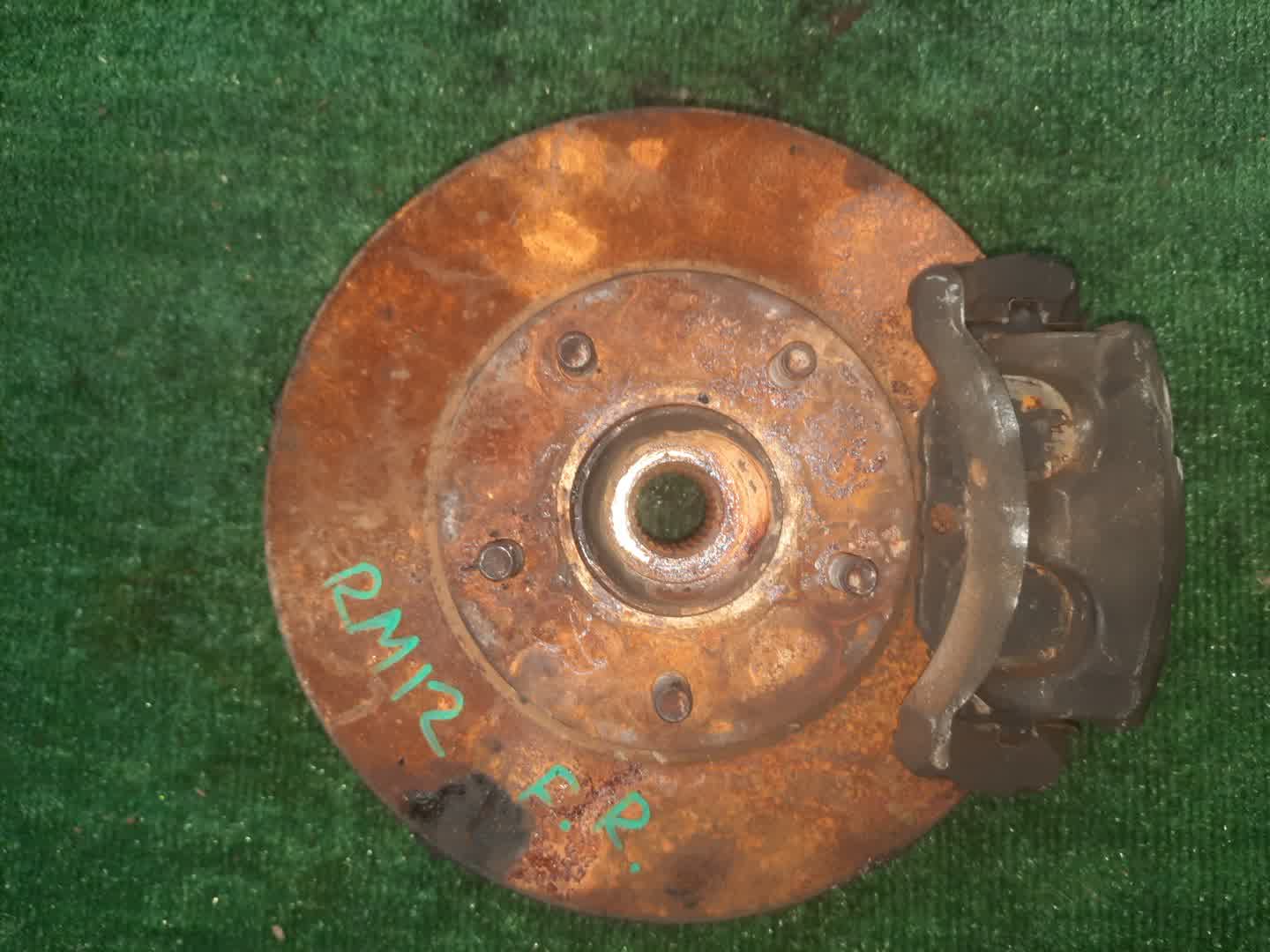 Ступица правая передняя NISSAN LIBERTY RM12, RNM12, PNM12, PM12 QR20DE, SR20DE, SR20DET 1 ракурс