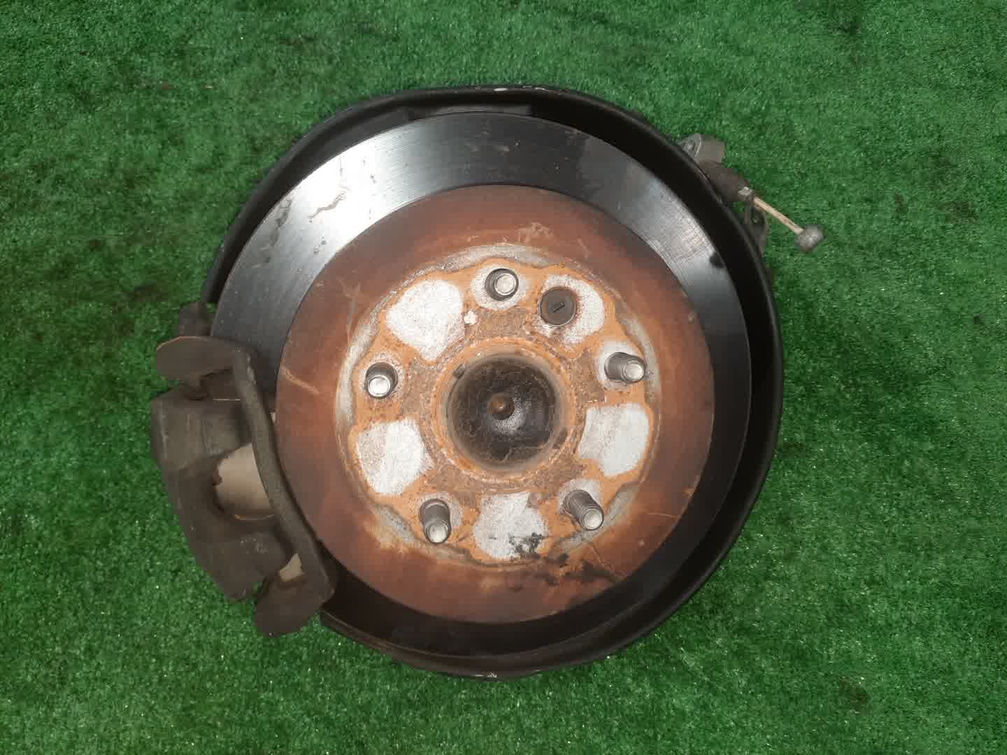 Ступица левая задняя TOYOTA ALPHARD MNH10W, ANH10W 1MZ-FE, 2AZ-FXE 1 ракурс