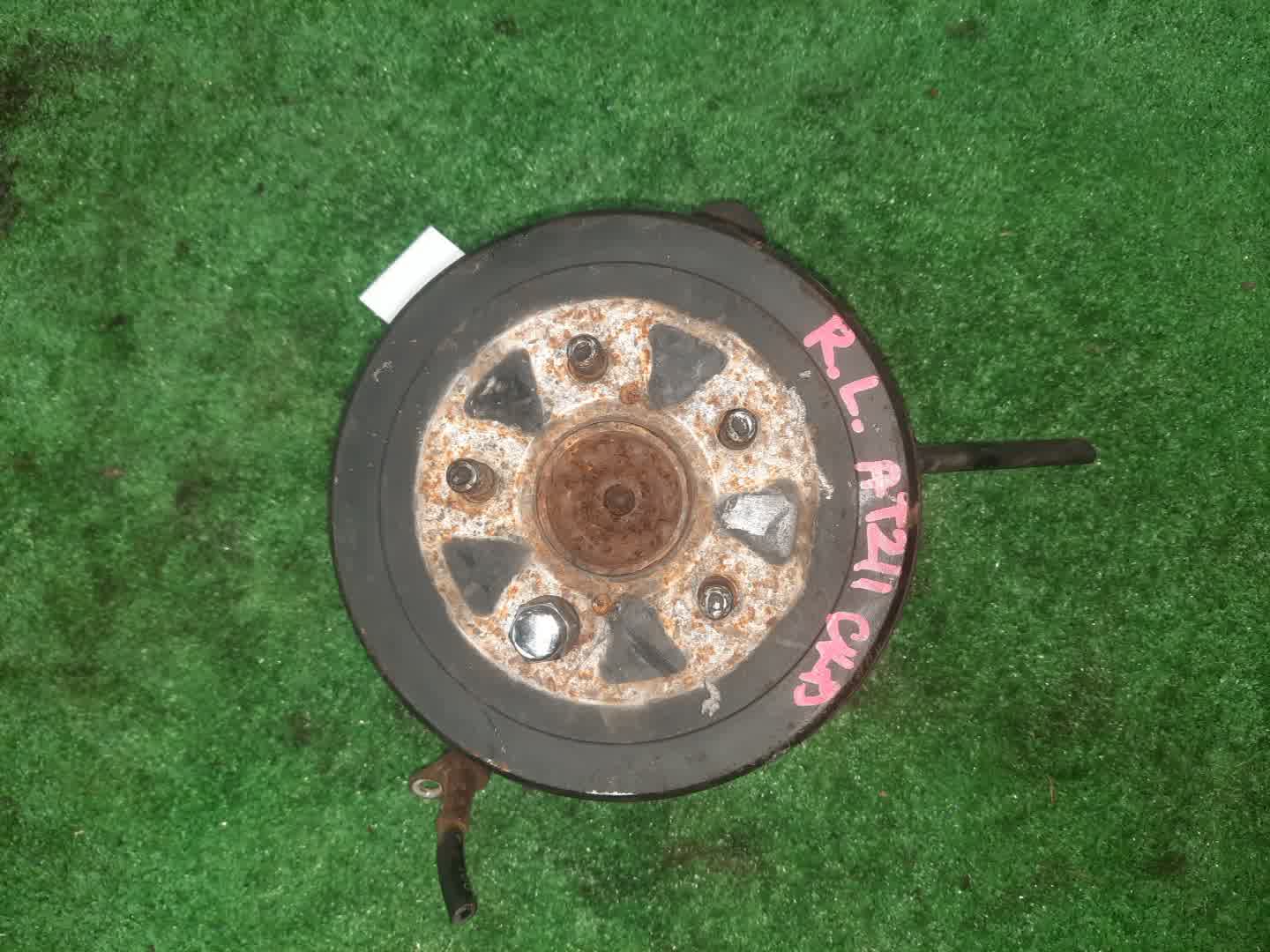 Ступица левая задняя  TOYOTA CORONA PREMIO AT211 7A-FE 1 ракурс