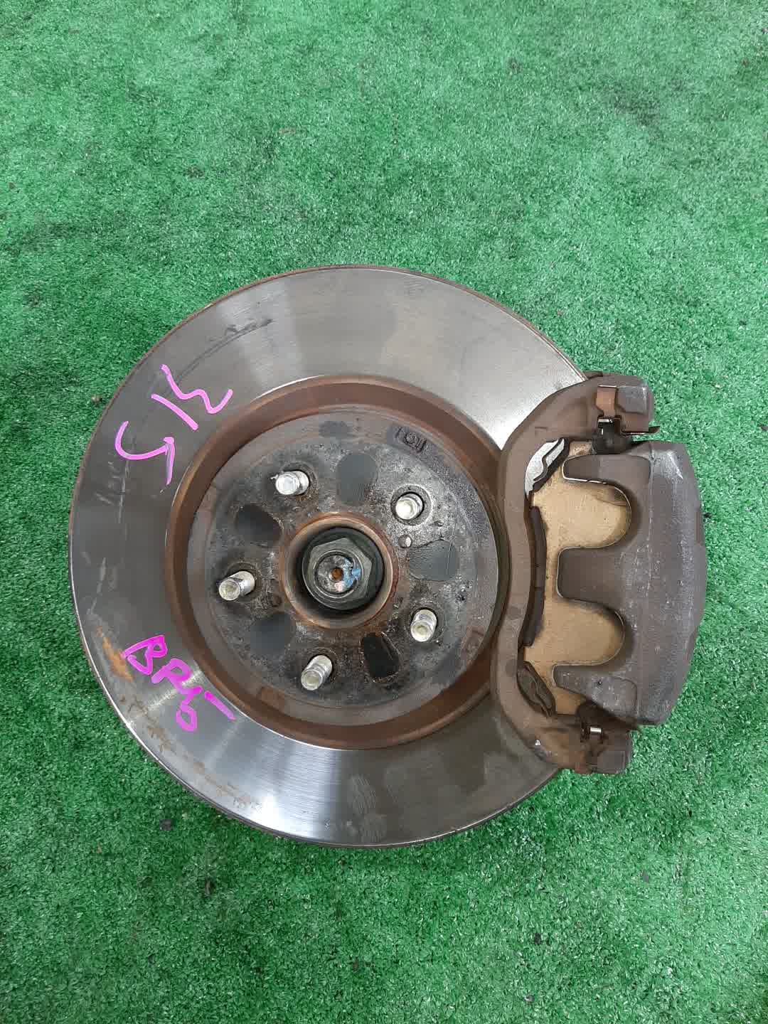 Ступица левая передняя SUBARU LEGACY, OUTBACK, LEGACY B4 BL5, BP5, BPE, BLE, BL9, BP9 EJ20DE, EJ20T, EJ20E, EZ30DE, EJ25E 1 ракурс