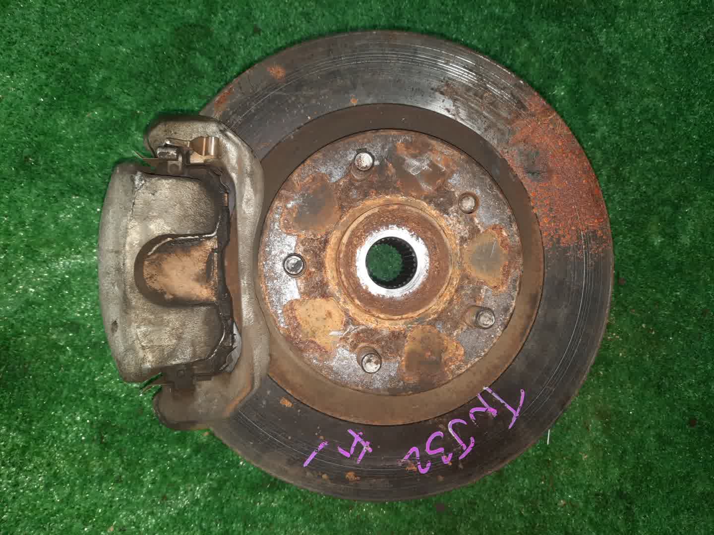Ступица левая передняя NISSAN TEANA TNJ32, PJ32, J32 QR25DE, VQ35DE, VQ25DE 1 ракурс