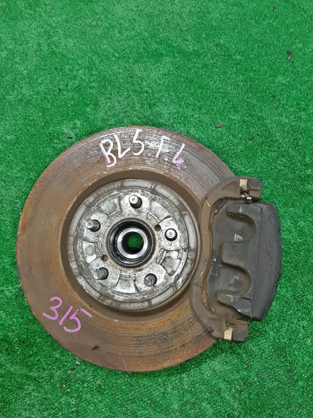 Ступица левая передняя SUBARU LEGACY, OUTBACK, LEGACY B4 BL5, BP5, BPE, BLE, BL9, BP9 EJ20DE, EJ20T, EJ20E, EZ30DE, EJ25E 1 ракурс