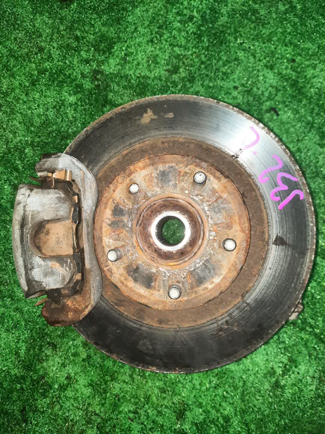 Ступица левая передняя NISSAN TEANA TNJ32, PJ32, J32 QR25DE, VQ35DE, VQ25DE 1 ракурс