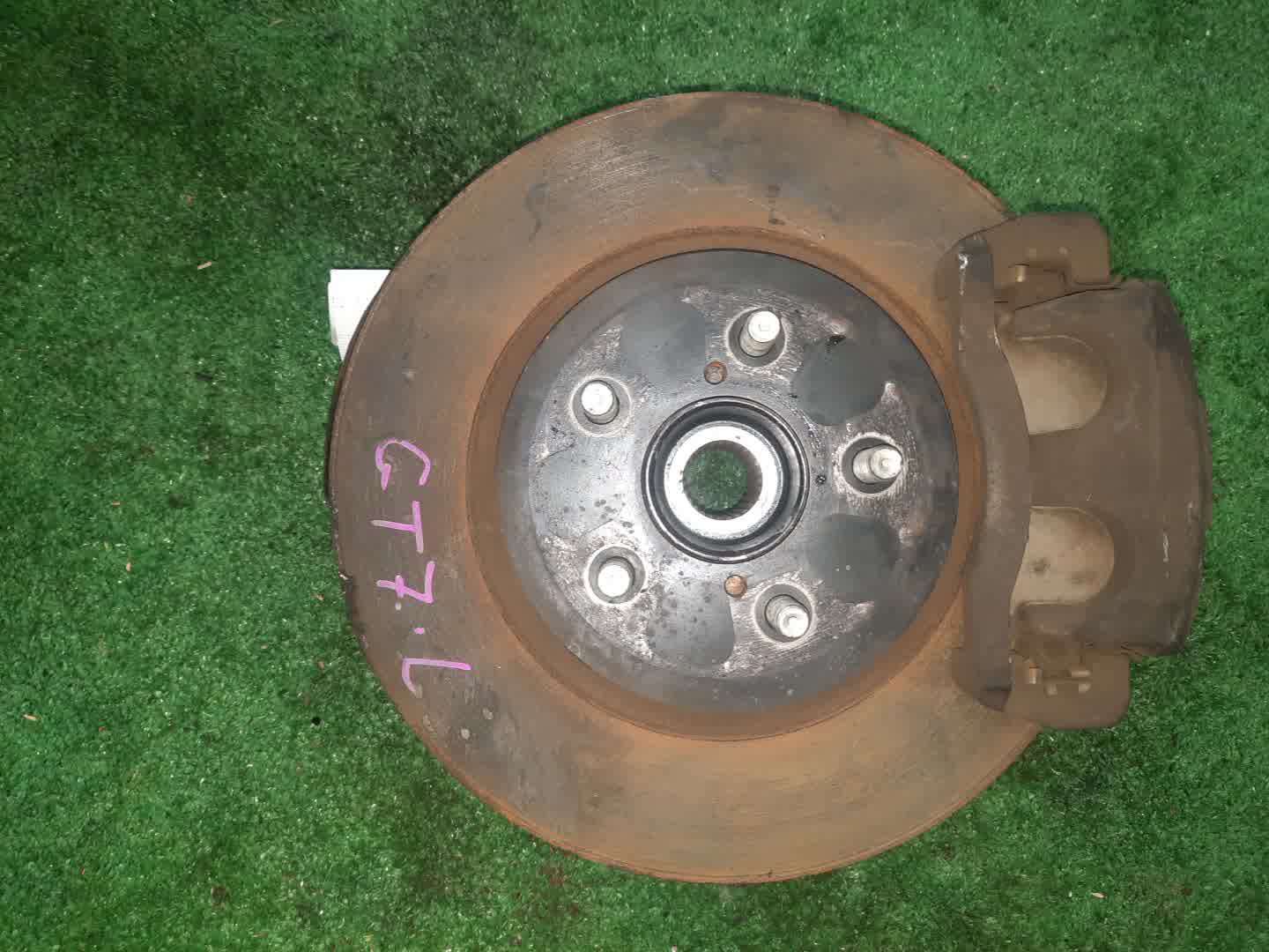 Ступица левая передняя  SUBARU IMPREZA GK6, GK7, GK3, GK2, GT3, GT2, GT6, GT7 FB20 1 ракурс