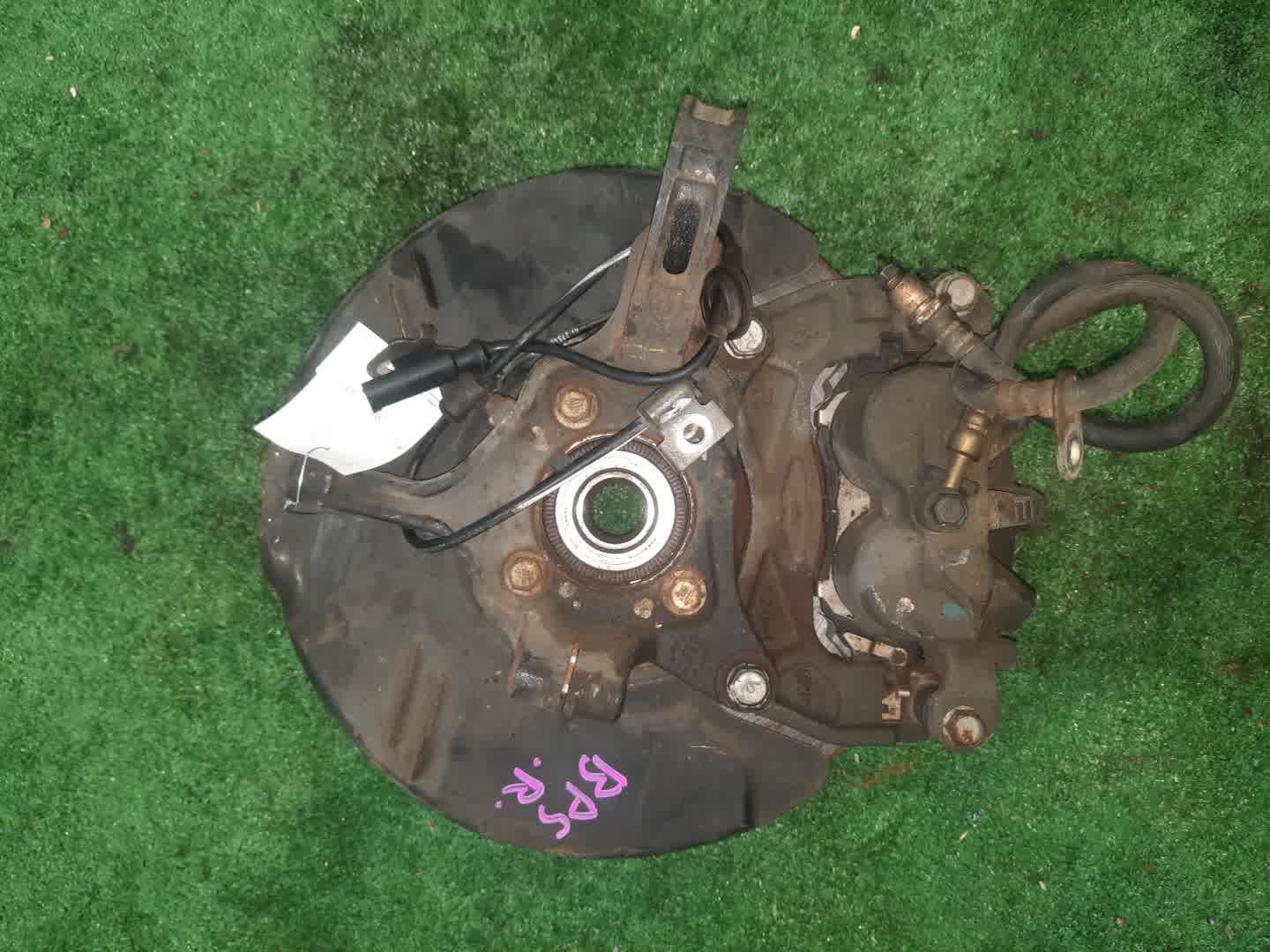 Ступица правая передняя SUBARU LEGACY, OUTBACK, LEGACY B4 BL5, BP5, BPE, BLE, BL9, BP9 EJ20DE, EJ20T, EJ20E, EZ30DE, EJ25E 2 ракурс