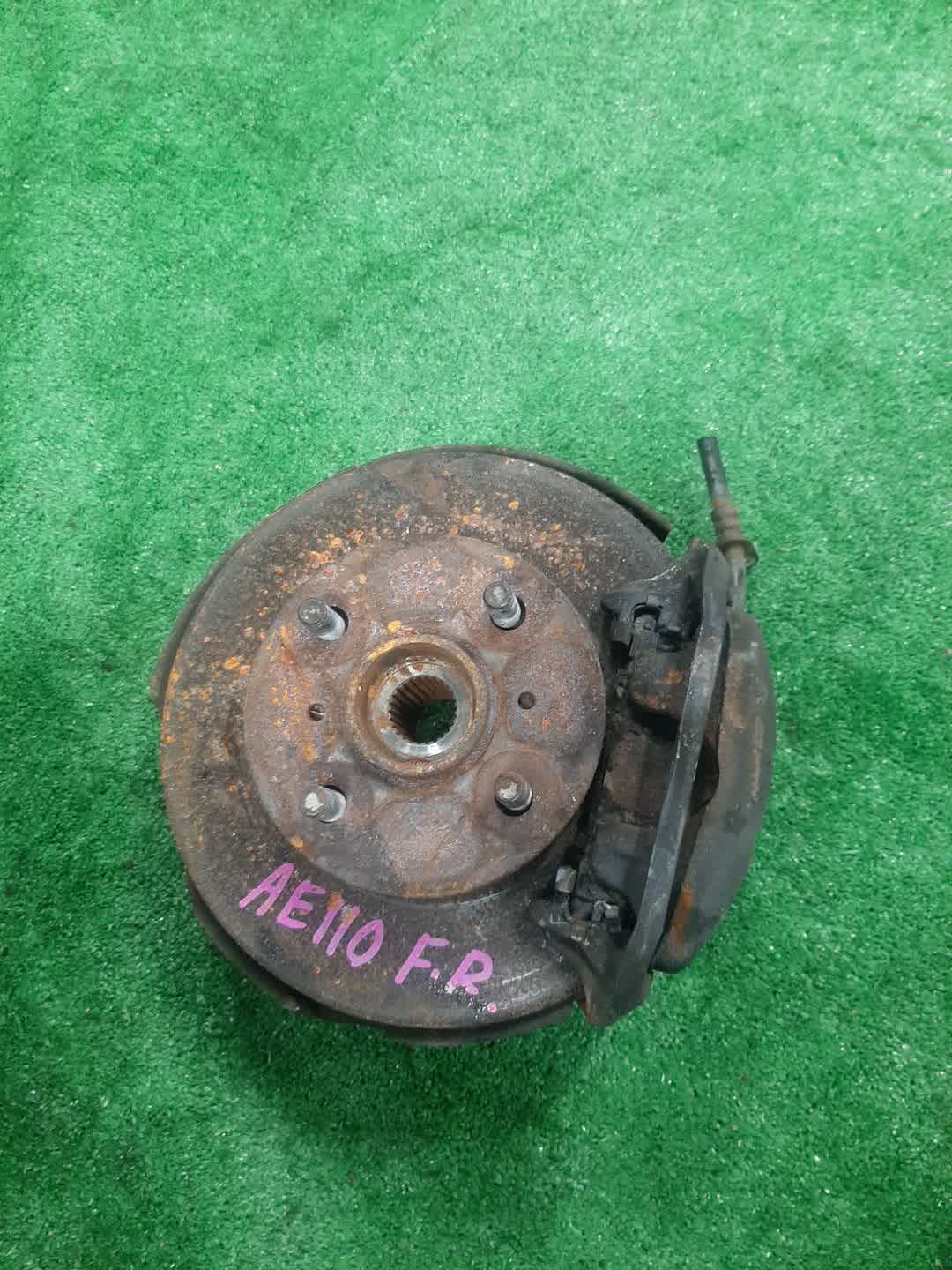 Ступица правая передняя TOYOTA SPRINTER CARIB, CERES, COROLLA, COROLLA LEVIN, SPRINTER MARINO, COROLLA SPACIO, SPRINTER, SPRINTER TRUENO AE111G, AE114G, AE115G, AE100, AE101, AE111, AE114, AE109, AE110, EE101, EE102, EE103, EE104, EE111, AE104, CE107