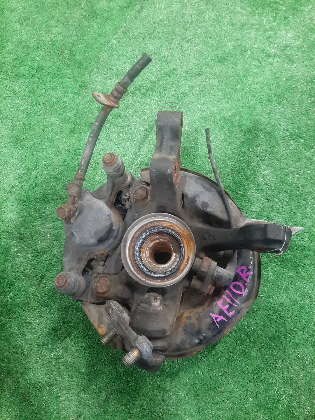 Ступица правая передняя TOYOTA SPRINTER CARIB, CERES, COROLLA, COROLLA LEVIN, SPRINTER MARINO, COROLLA SPACIO, SPRINTER, SPRINTER TRUENO AE111G, AE114G, AE115G, AE100, AE101, AE111, AE114, AE109, AE110, EE101, EE102, EE103, EE104, EE111, AE104, CE107