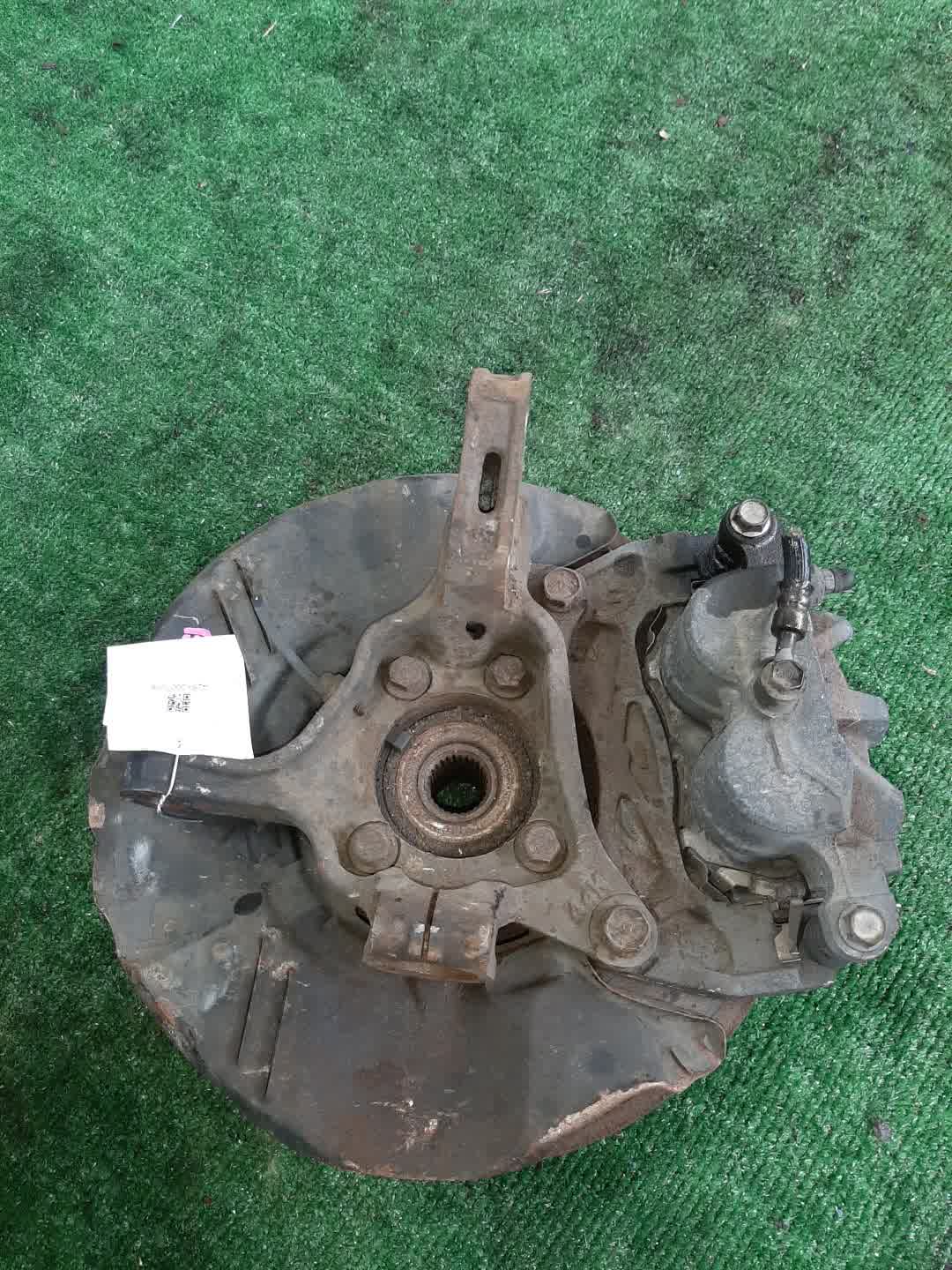 Ступица правая передняя SUBARU LEGACY, OUTBACK, LEGACY B4 BL5, BP5, BPE, BLE, BL9, BP9 EJ20DE, EJ20T, EJ20E, EZ30DE, EJ25E 3 ракурс