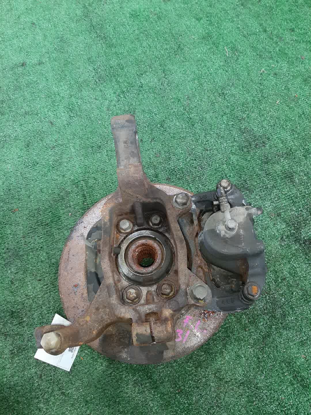 Ступица левая передняя NISSAN PRESAGE, TEANA TU31, TNU31, PU31, PNU31, J31, PJ31, TNJ31 QR25DE, VQ35DE, VQ23DE 3 ракурс
