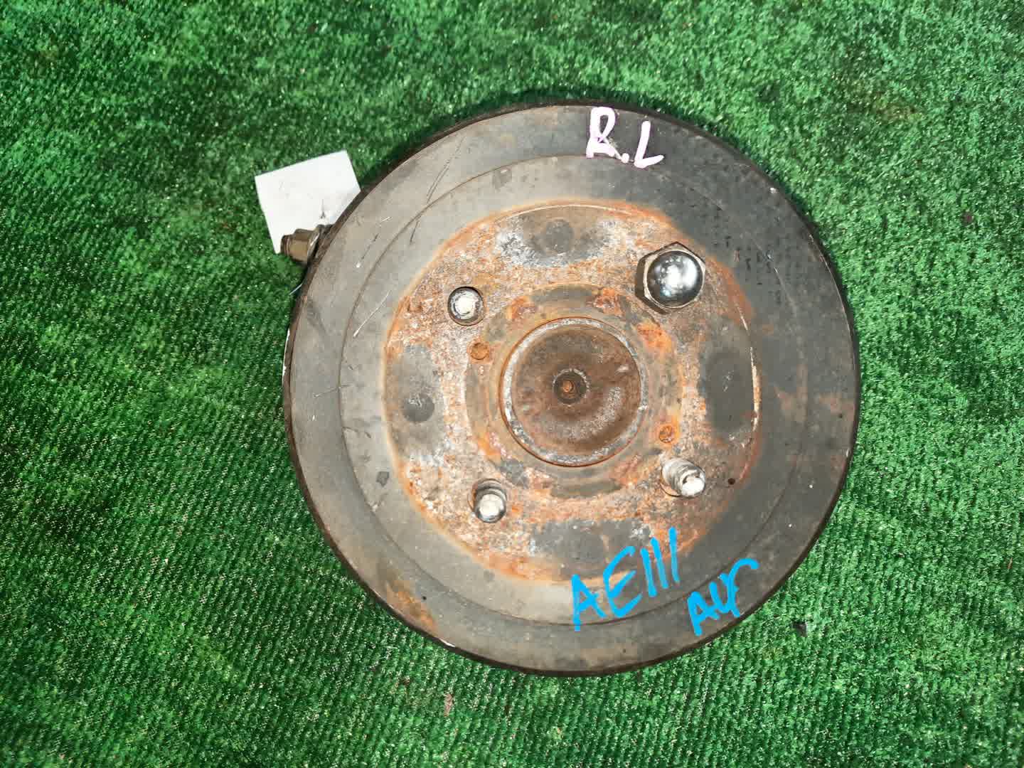 Ступица левая задняя TOYOTA SPRINTER AE111 4A-FE 1 ракурс