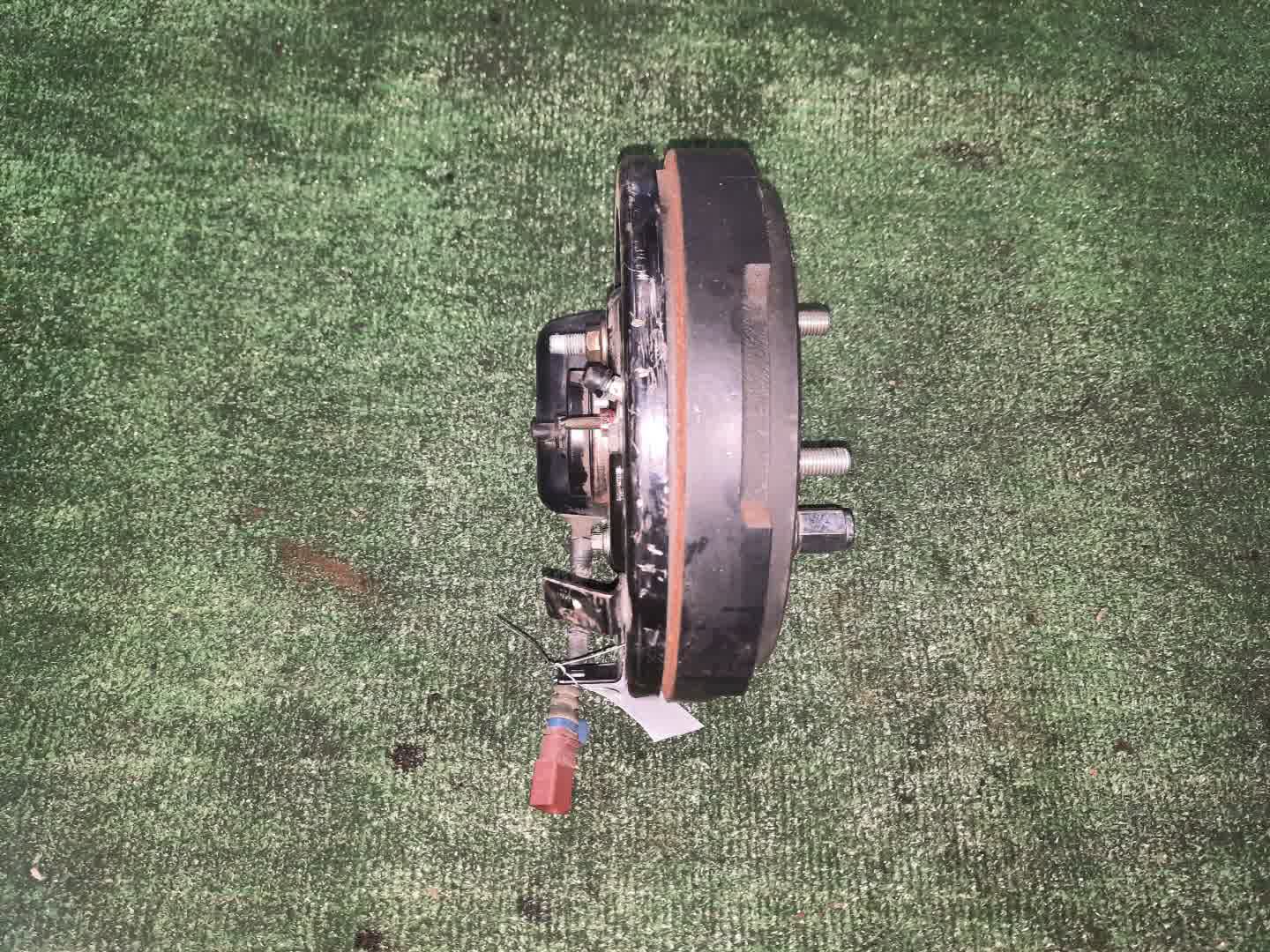 Ступица левая задняя NISSAN DAYZ B44W BR06DE 3 ракурс
