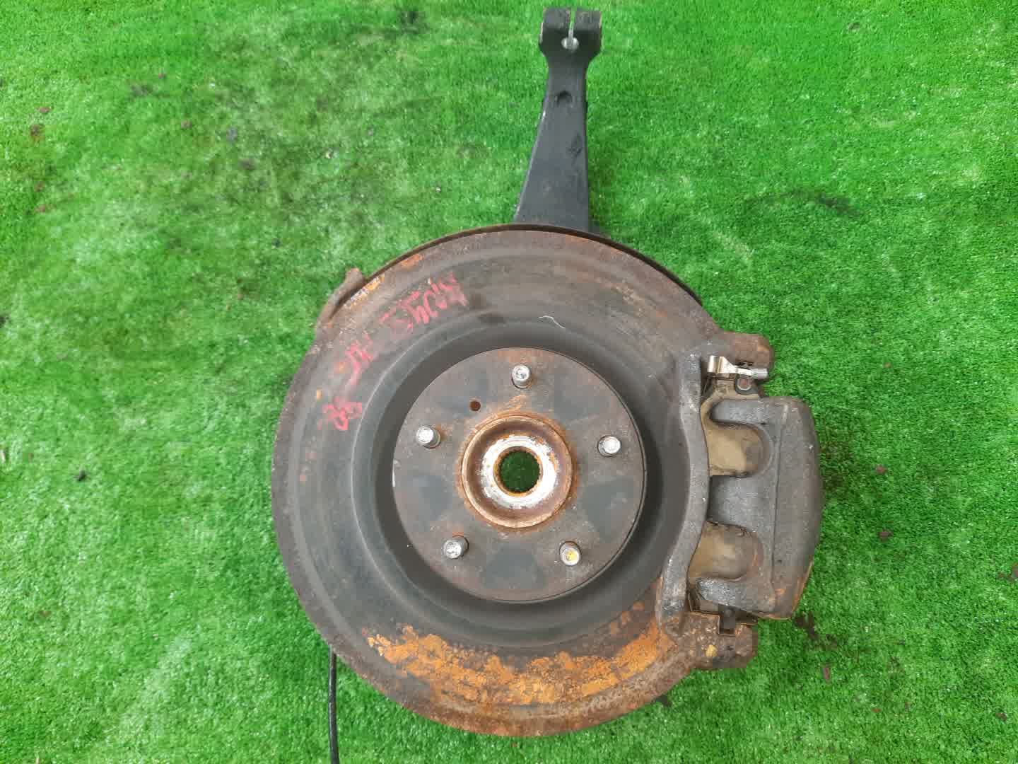 Ступица правая передняя NISSAN FUGA KNY51 VQ37VHR 1 ракурс