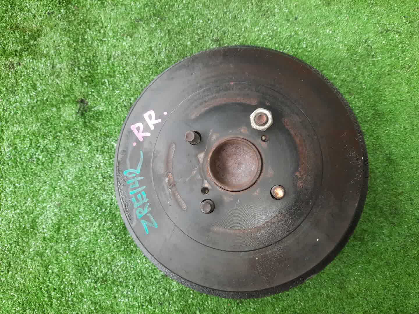 Ступица правая задняя TOYOTA AXIO, COROLLA FIELDER, COROLLA  AXIO, FIELDER NZE141, ZRE142, ZRE142G, NZE141G 1NZ-FE, 2ZR-FAE, 2ZR-FE 1 ракурс
