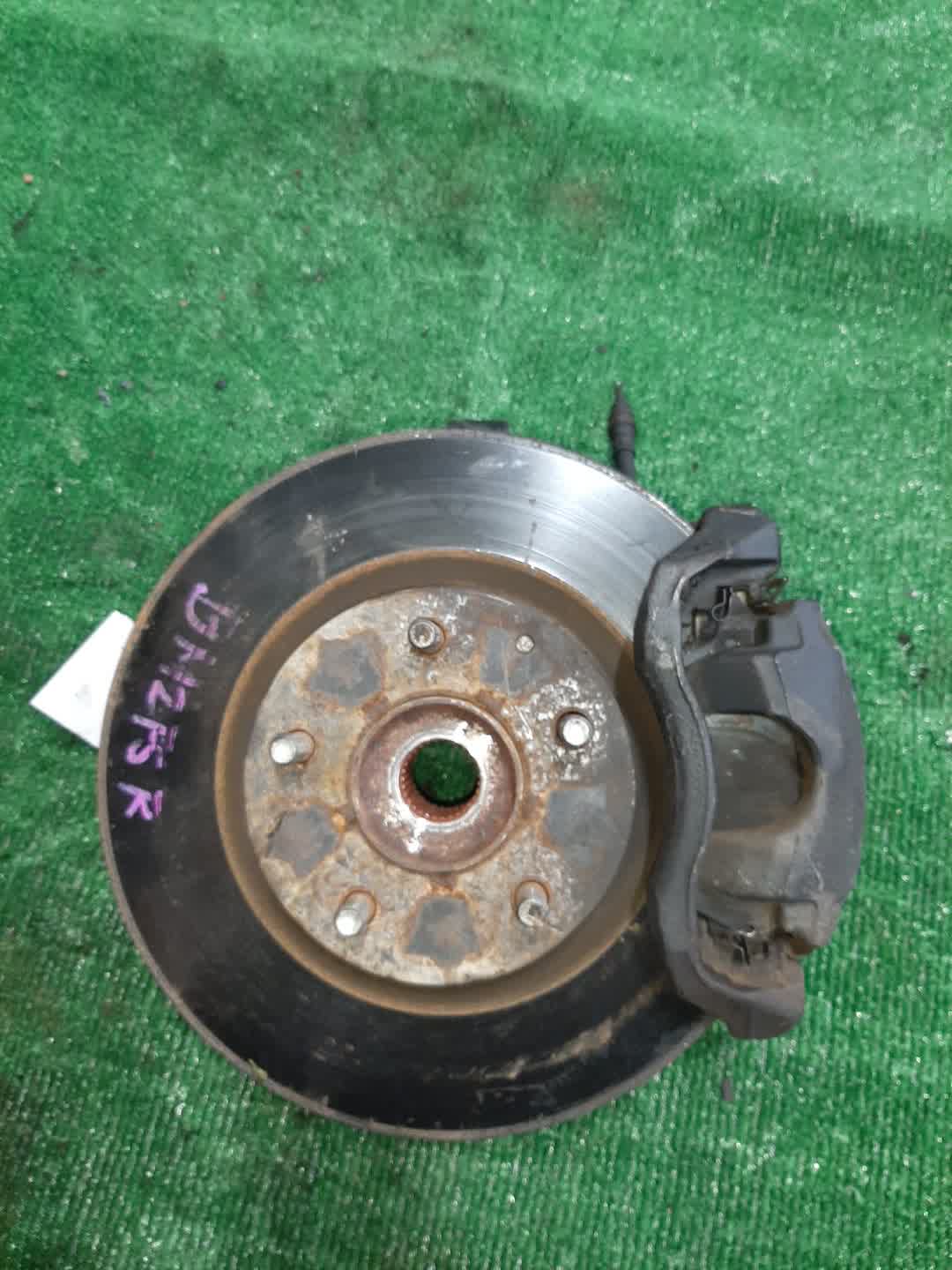 Ступица правая передняя MAZDA AXELA BM2FS SH-VPTR 1 ракурс Ступица правая передняя MAZDA AXELA BM2FS SH-VPTR 1 ракурс