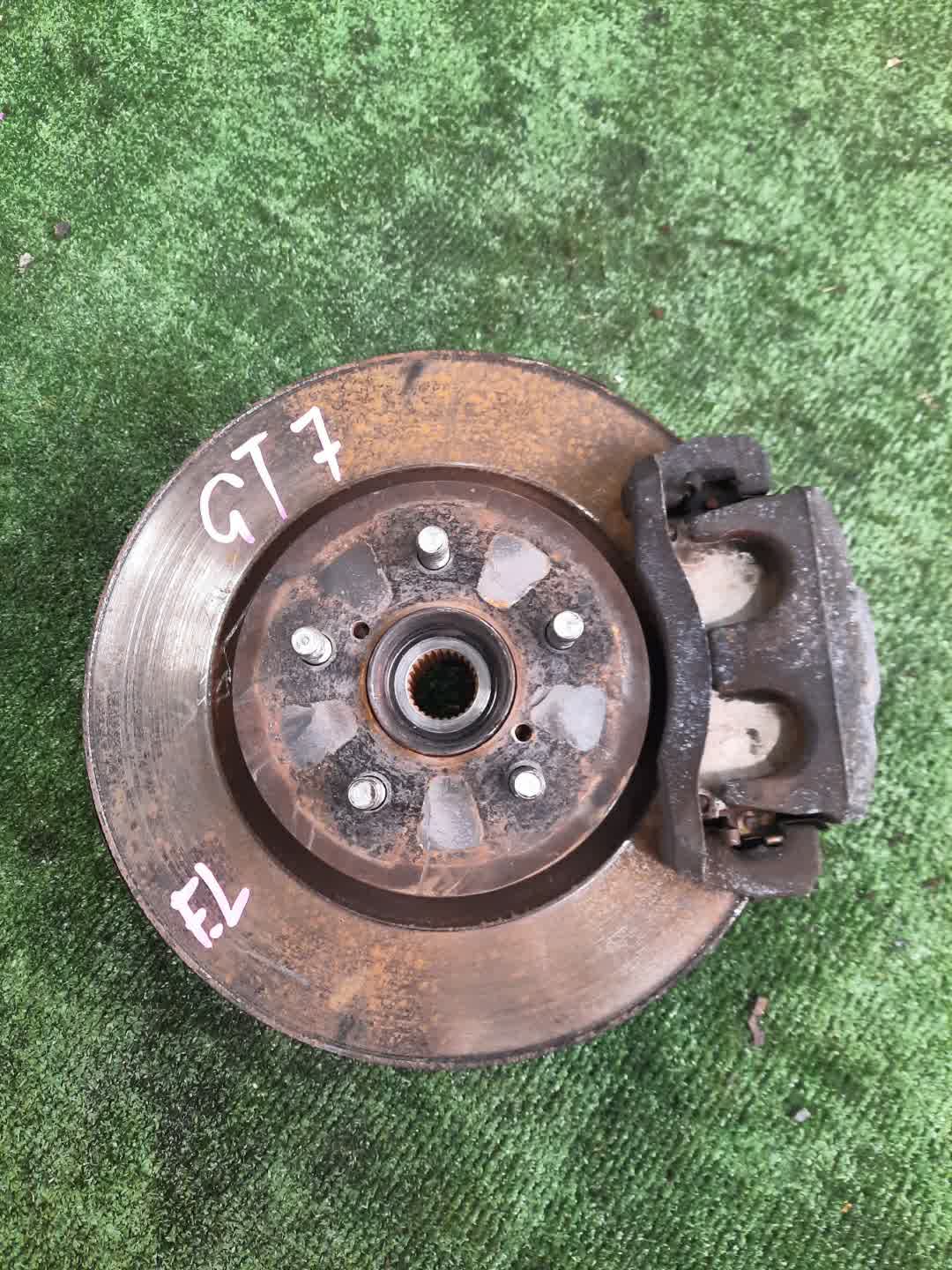 Ступица левая передняя  SUBARU IMPREZA GK6, GK7, GK3, GK2, GT3, GT2, GT6, GT7 FB20 1 ракурс
