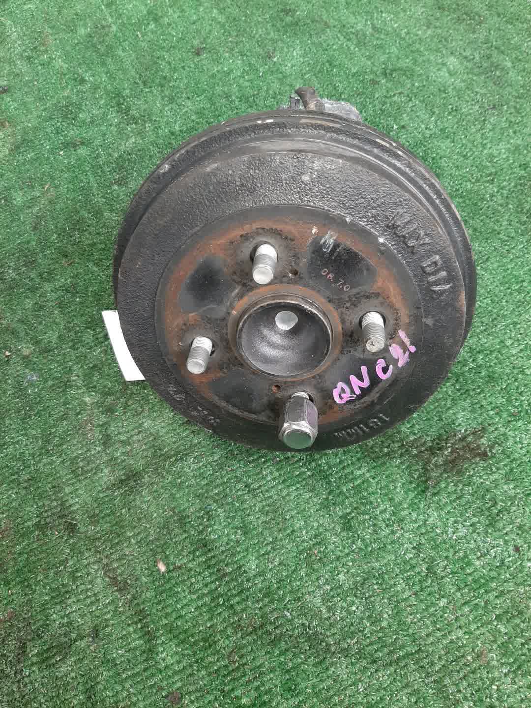 Ступица правая задняя TOYOTA BB QNC20, QNC21 K3-VE, 3SZ-VE 1 ракурс