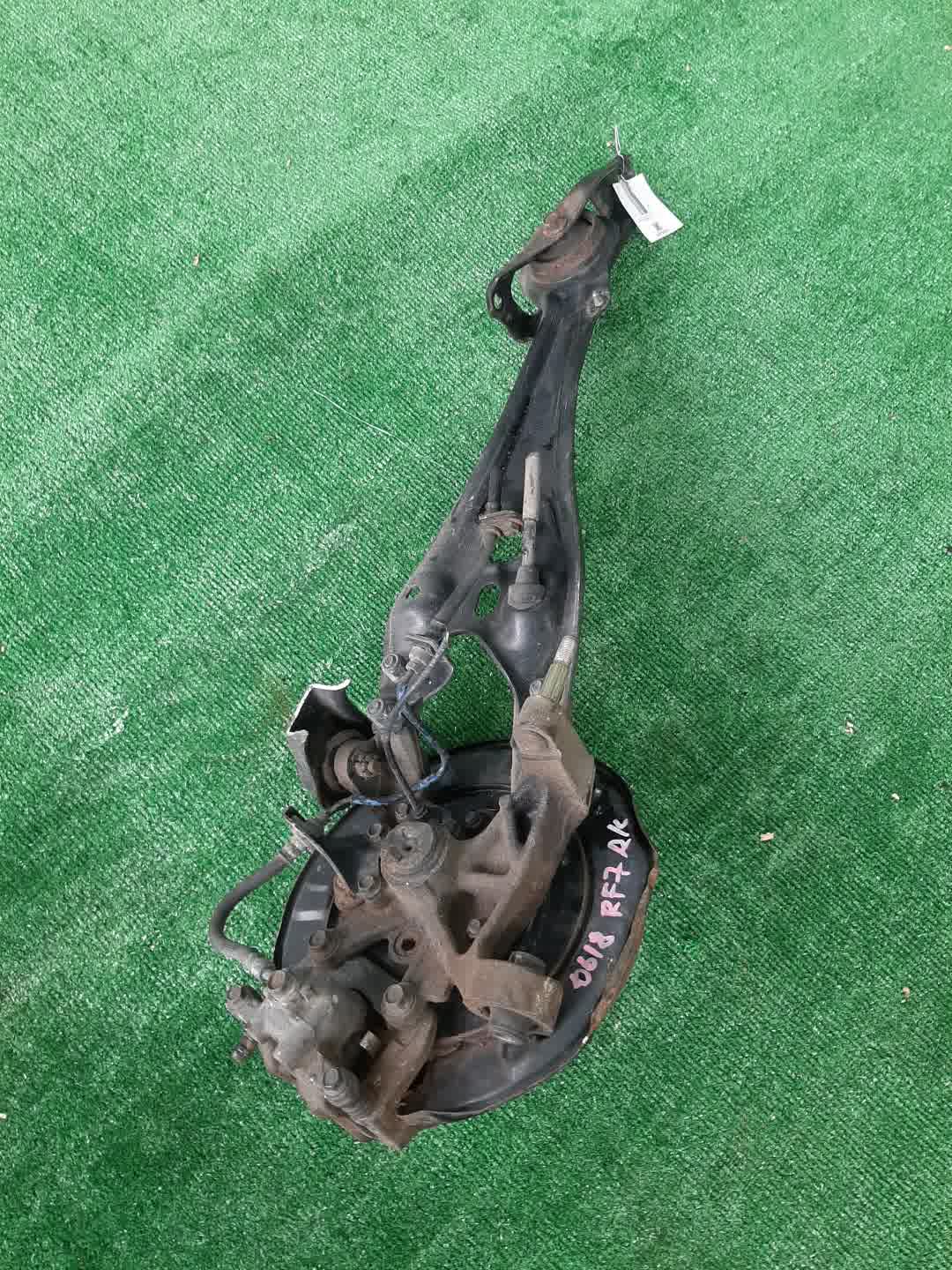 Ступица левая задняя HONDA STEPWGN RF7 K24A 4 ракурс