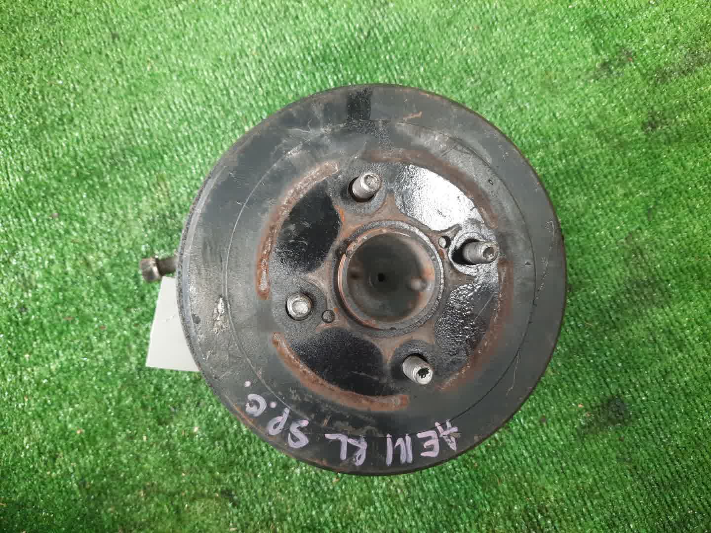 Ступица левая задняя TOYOTA SPRINTER CARIB AE111G 4A-FE 1 ракурс
