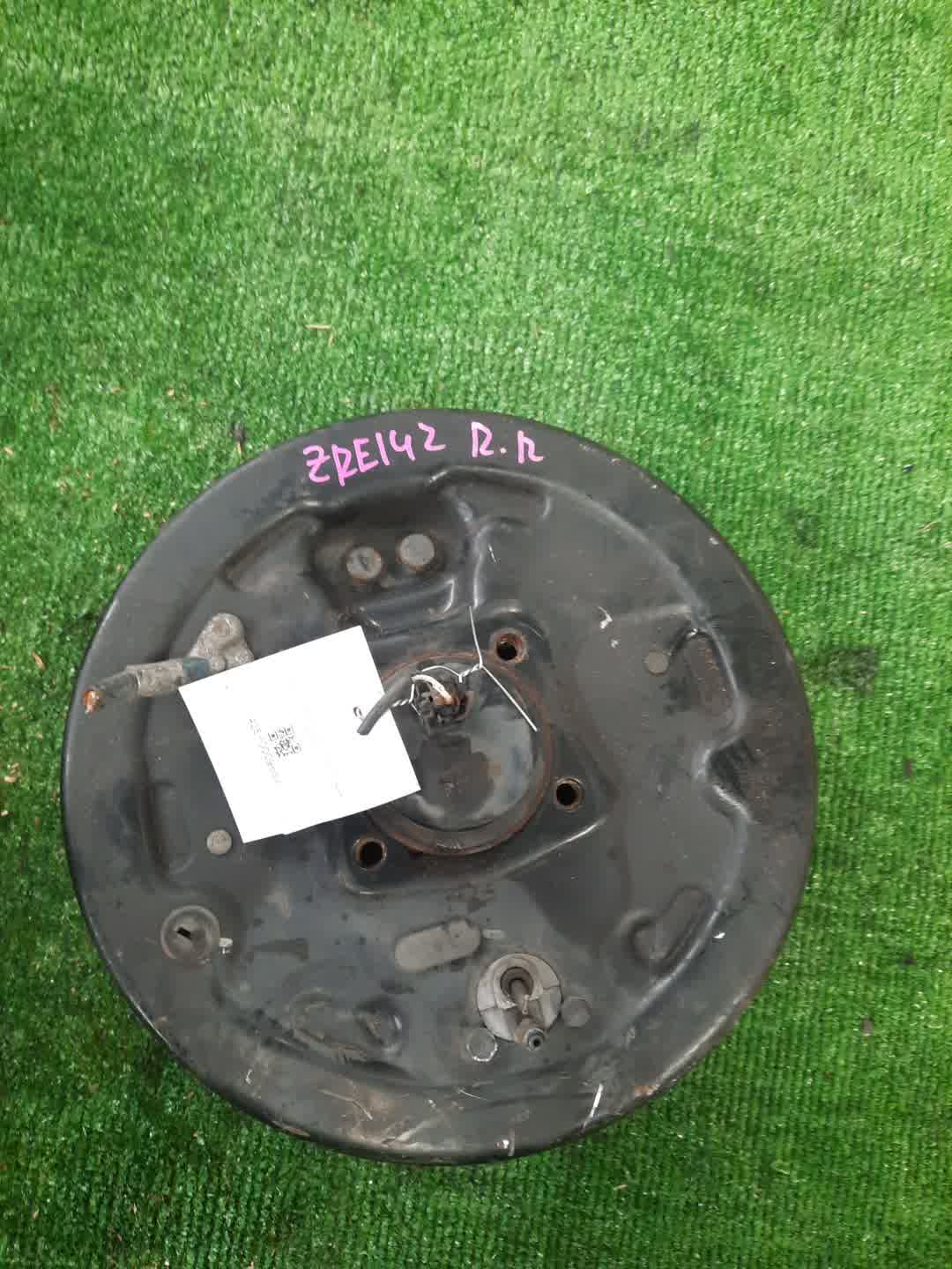 Ступица правая задняя TOYOTA AXIO, COROLLA FIELDER, COROLLA  AXIO, FIELDER NZE141, ZRE142, ZRE142G, NZE141G 1NZ-FE, 2ZR-FAE, 2ZR-FE 2 ракурс