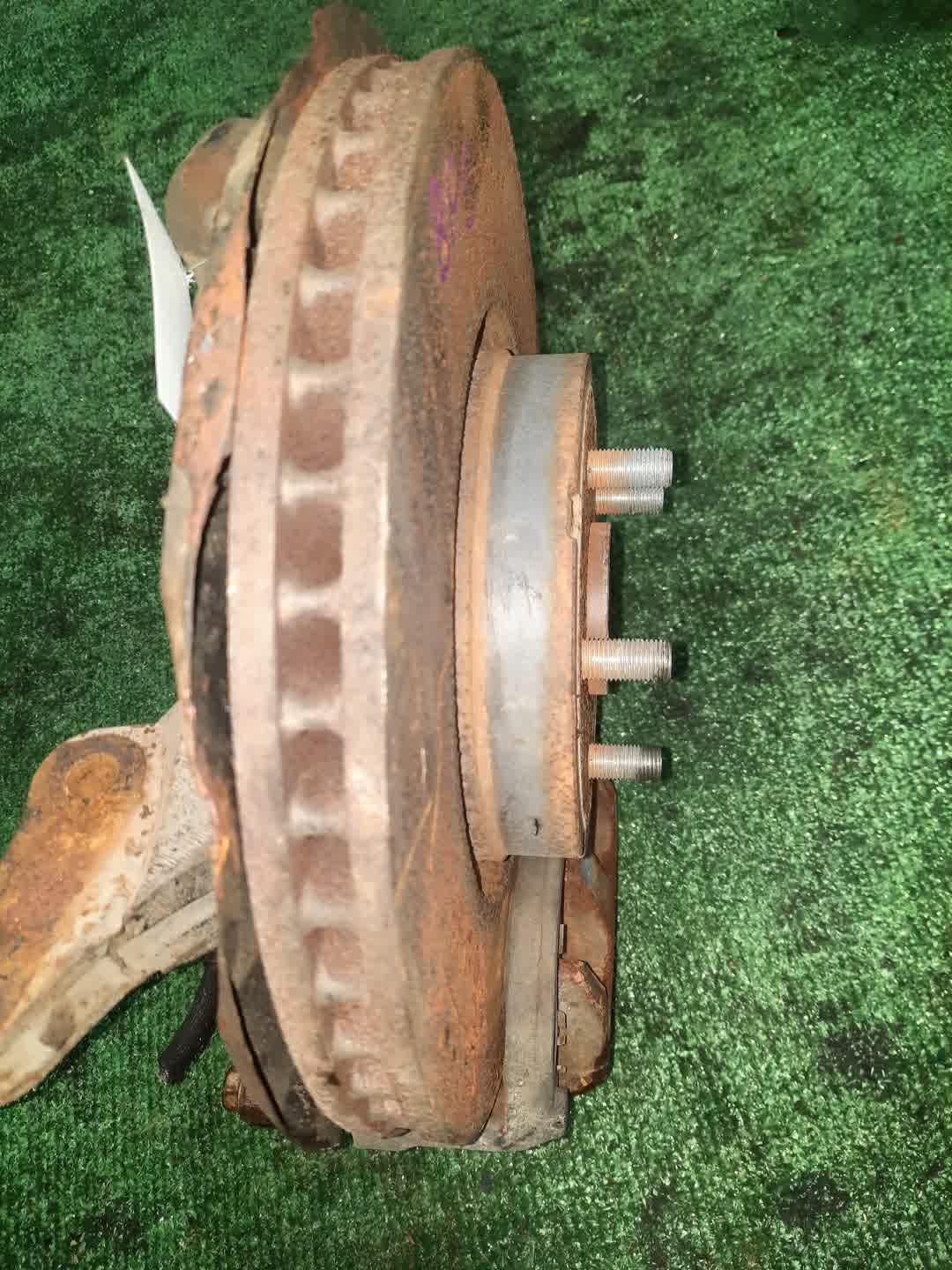 Ступица правая передняя SUBARU LEGACY, OUTBACK, LEGACY B4 BL5, BP5, BPE, BLE, BL9, BP9 EJ20DE, EJ20T, EJ20E, EZ30DE, EJ25E 2 ракурс