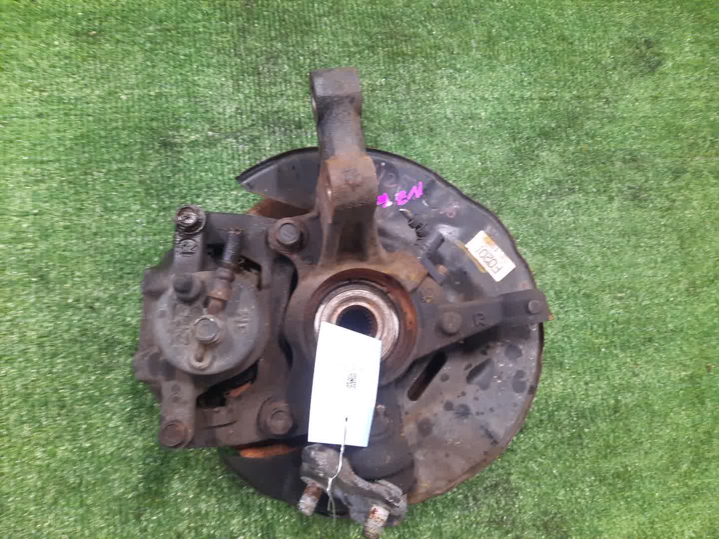 Ступица правая передняя TOYOTA COROLLA, COROLLA FIELDER, ALLEX, COROLLA RUNX NZE121, NZE121G 1NZ-FE 2 ракурс Ступица правая передняя TOYOTA COROLLA, COROLLA FIELDER, ALLEX, COROLLA RUNX NZE121, NZE121G 1NZ-FE 2 ракурс