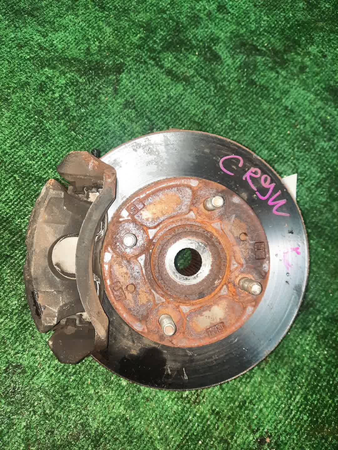 Ступица левая передняя  MITSUBISHI DION CR6W, CR9W, CR5W 4G94, 4G63, 4G93 1 ракурс