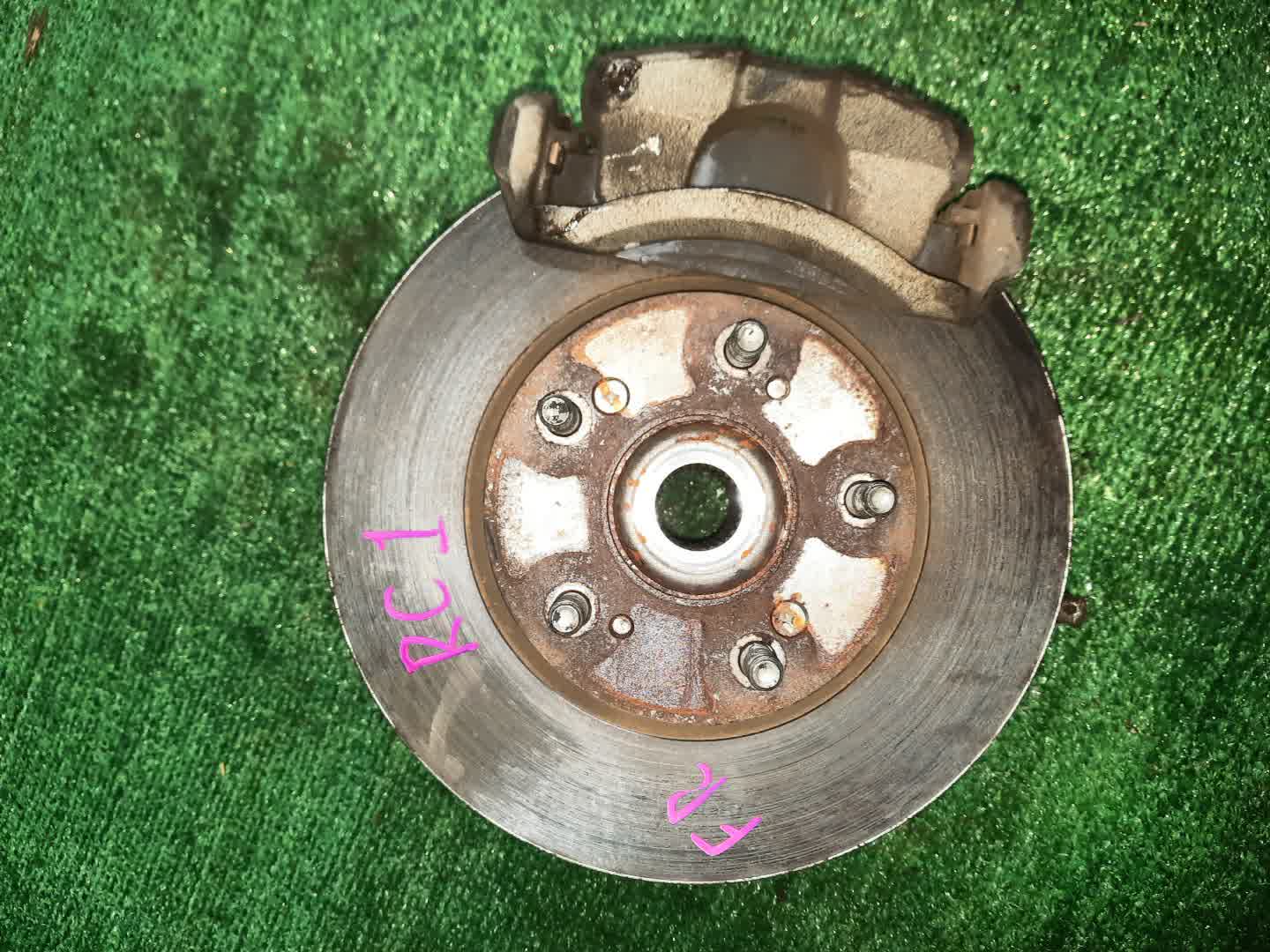 Ступица правая передняя HONDA ODYSSEY RC1 K24W 1 ракурс