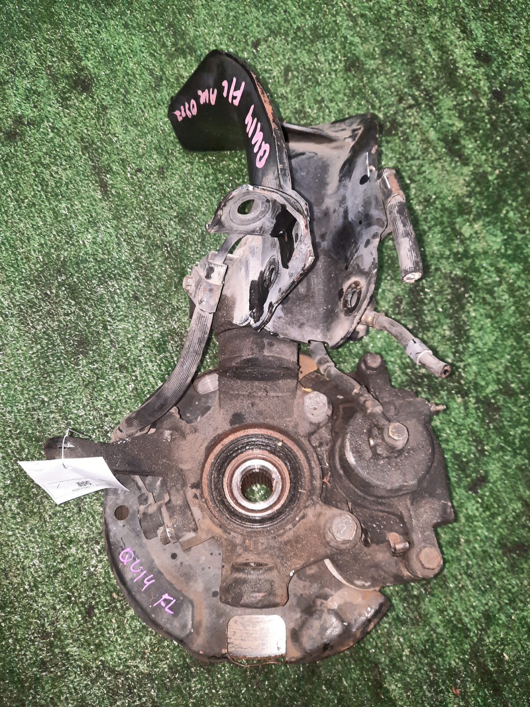 Ступица левая передняя NISSAN BLUEBIRD, PRIMERA SU14, U14, QU14, HU14, EU14, P11, WP11, QP11, HP11, WQP11, WHP11 CD20, SR20DE, QG18DE, QG18DD, SR18DE, SR20VE 3 ракурс