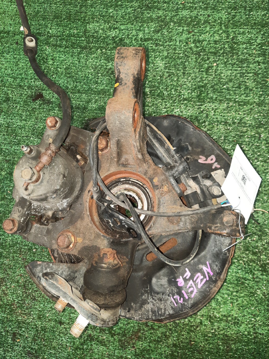 Ступица правая передняя TOYOTA COROLLA, COROLLA FIELDER, ALLEX, COROLLA RUNX NZE121, NZE121G 1NZ-FE 3 ракурс