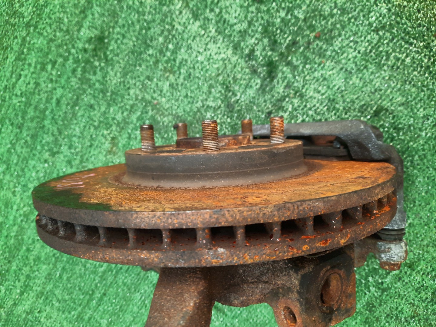 Ступица правая передняя NISSAN PRESAGE, TEANA TU31, TNU31, PU31, PNU31, J31, PJ31, TNJ31 QR25DE, VQ35DE, VQ23DE 2 ракурс