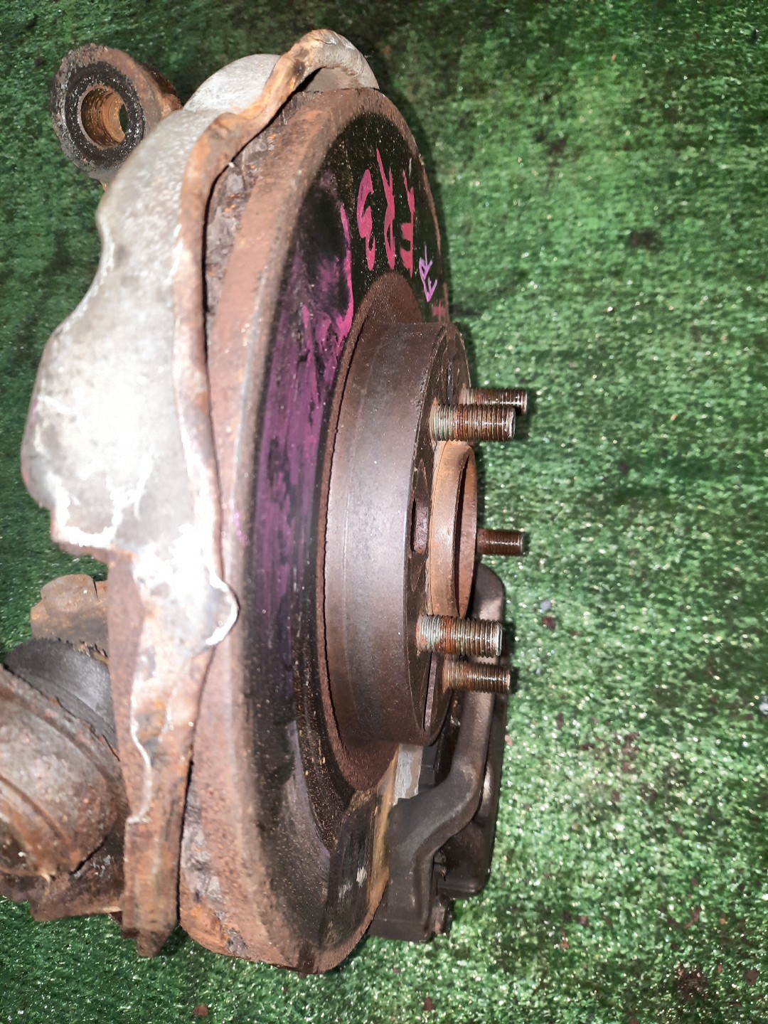 Ступица правая передняя MAZDA MPV, CX-7 LY3P, ER3P L3-VDT, L3-VE 2 ракурс