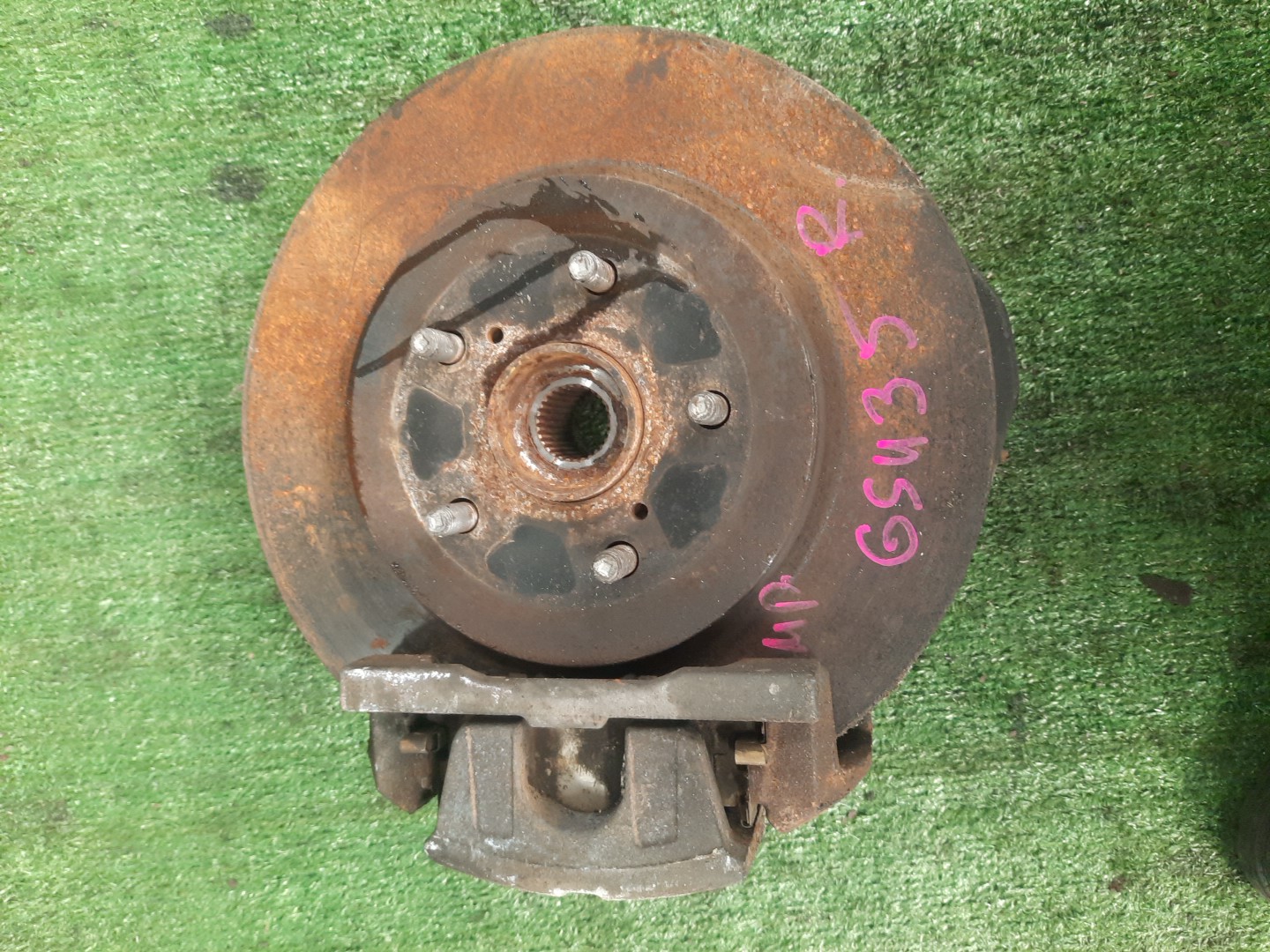 Ступица правая передняя  TOYOTA HARRIER GSU36W, GSU30W, GSU31W, GSU35W, MHU38W 2GR-FE, 3MZ-FE 1 ракурс