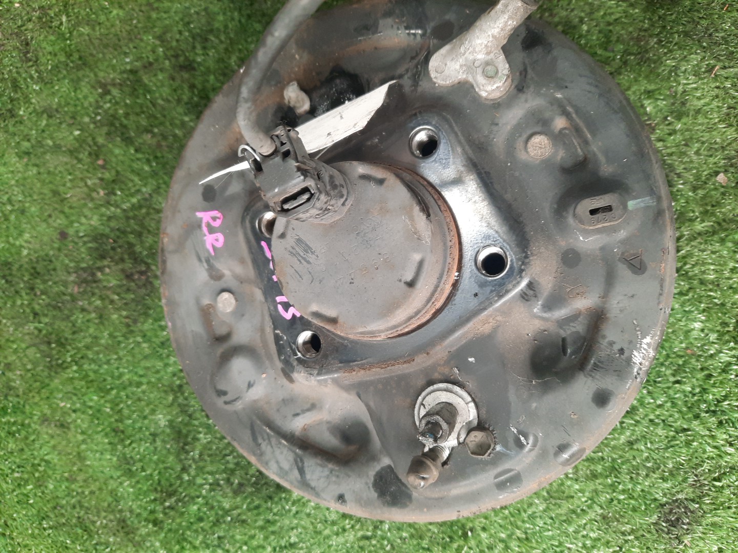 Ступица левая задняя TOYOTA PLATZ, VITZ NCP12, SCP11, SCP10, NCP10, SCP13 1NZ-FE, 1SZ-FE, 2NZ-FE, 2SZ-FE 1 ракурс