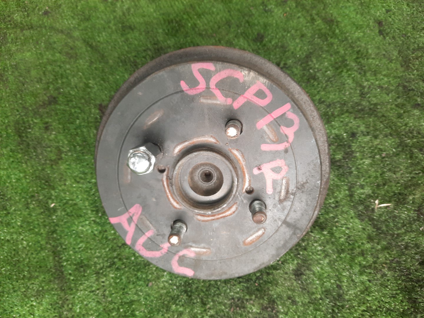 Ступица левая задняя TOYOTA PLATZ, VITZ NCP12, SCP11, SCP10, NCP10, SCP13 1NZ-FE, 1SZ-FE, 2NZ-FE, 2SZ-FE 2 ракурс