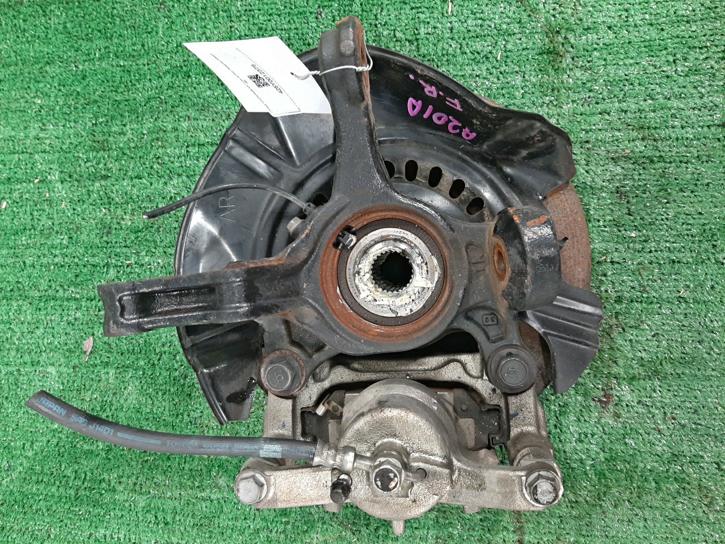 Ступица правая передняя TOYOTA RAIZE, ROCKY A200A, A201A, A202A, A200S, A202S, A201S 1KR-VET, WA-VE, WA-VEX 2 ракурс