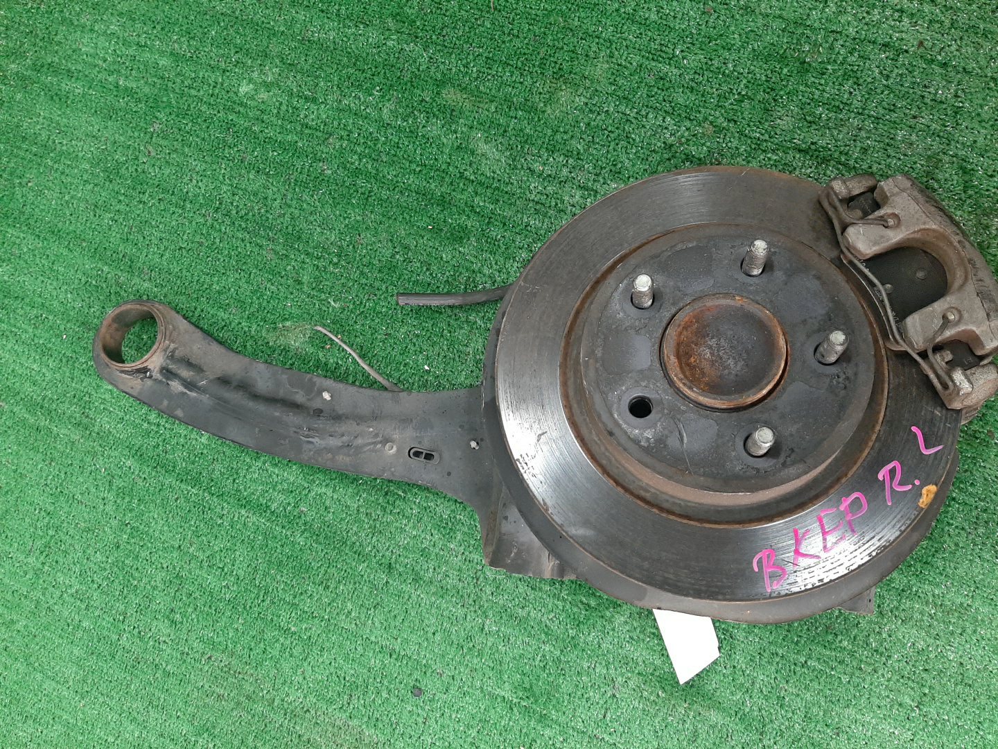 Ступица левая задняя MAZDA AXELA BK5P, BK3P, BKEP ZY-VE, L3-VE, LF-VE, LF-DE 1 ракурс