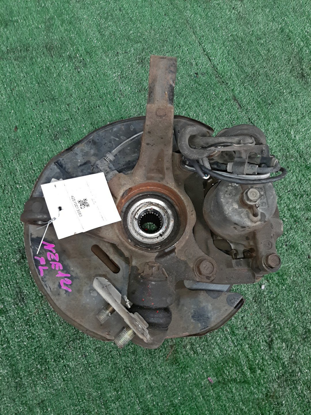 Ступица левая передняя TOYOTA COROLLA, COROLLA FIELDER, ALLEX, COROLLA RUNX NZE121 1NZ-FE 2 ракурс