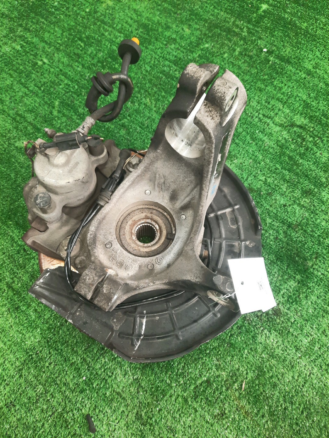 Ступица правая передняя ALFA ROMEO GIULIETTA 940 940A2000 28A32206 2 ракурс