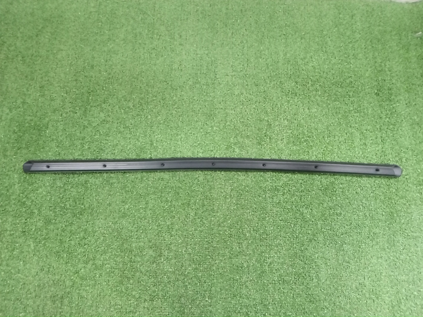 Уплотнительная резинка TOYOTA C-HR NGX10 53395-10030 2 ракурс