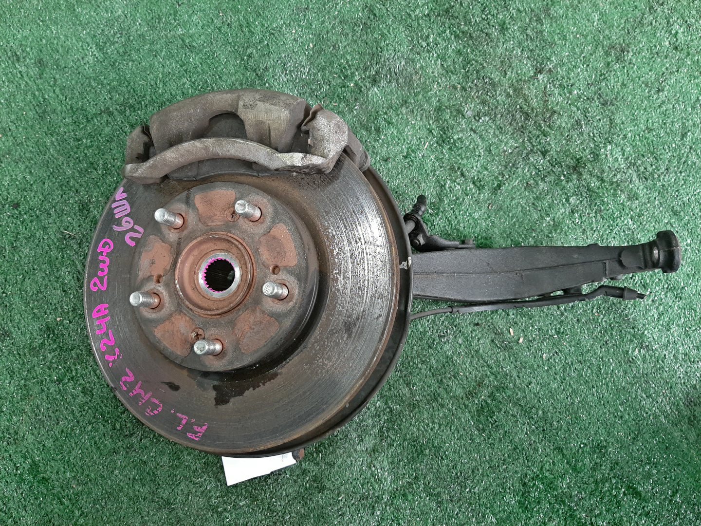 Ступица левая передняя HONDA ACCORD CL7, CM2, CL8, CM1, CM3, CL9 K20A, K24A 1 ракурс