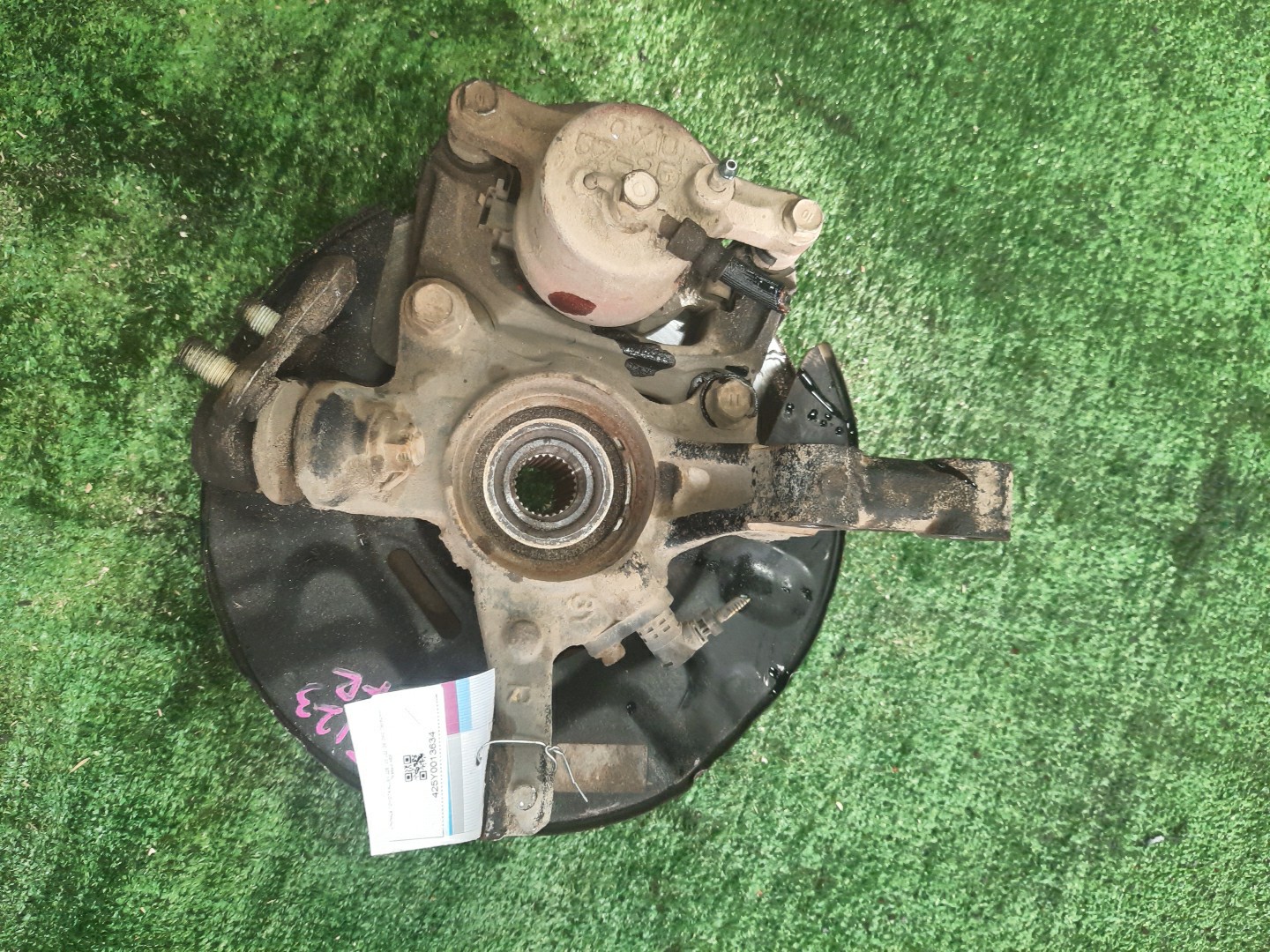Ступица правая передняя TOYOTA COROLLA FIELDER, ALLEX, COROLLA RUNX ZZE123 2ZZ-GE 3 ракурс