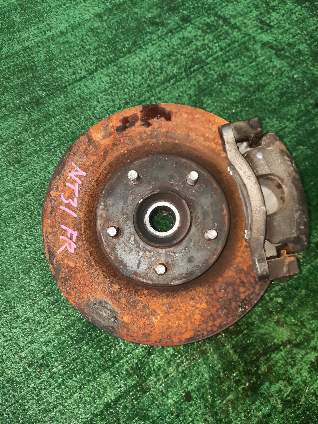 Ступица правая передняя  NISSAN X-TRAIL T31, NT31, DNT31, TNT31 MR20DE, M9R, QR25DE 1 ракурс